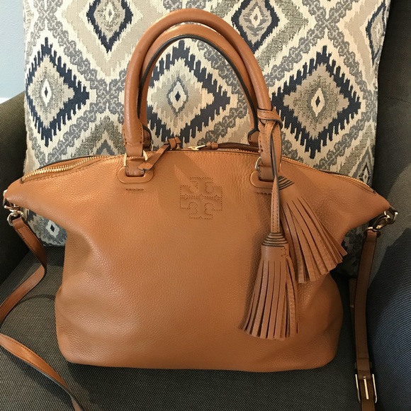 Tory Burch Handbags - Tory Burch Slouchy Thea Satchel
